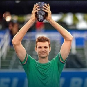 开云体育下载-张奔斗：没有了，新赛季刚打一礼拜本月又没比赛了