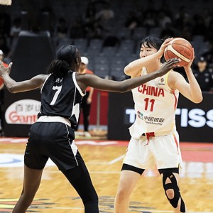 开云体育app下载-辜负宫鲁鸣！14分钟3分2失误，空位不进，29岁的她怎么进国家队的